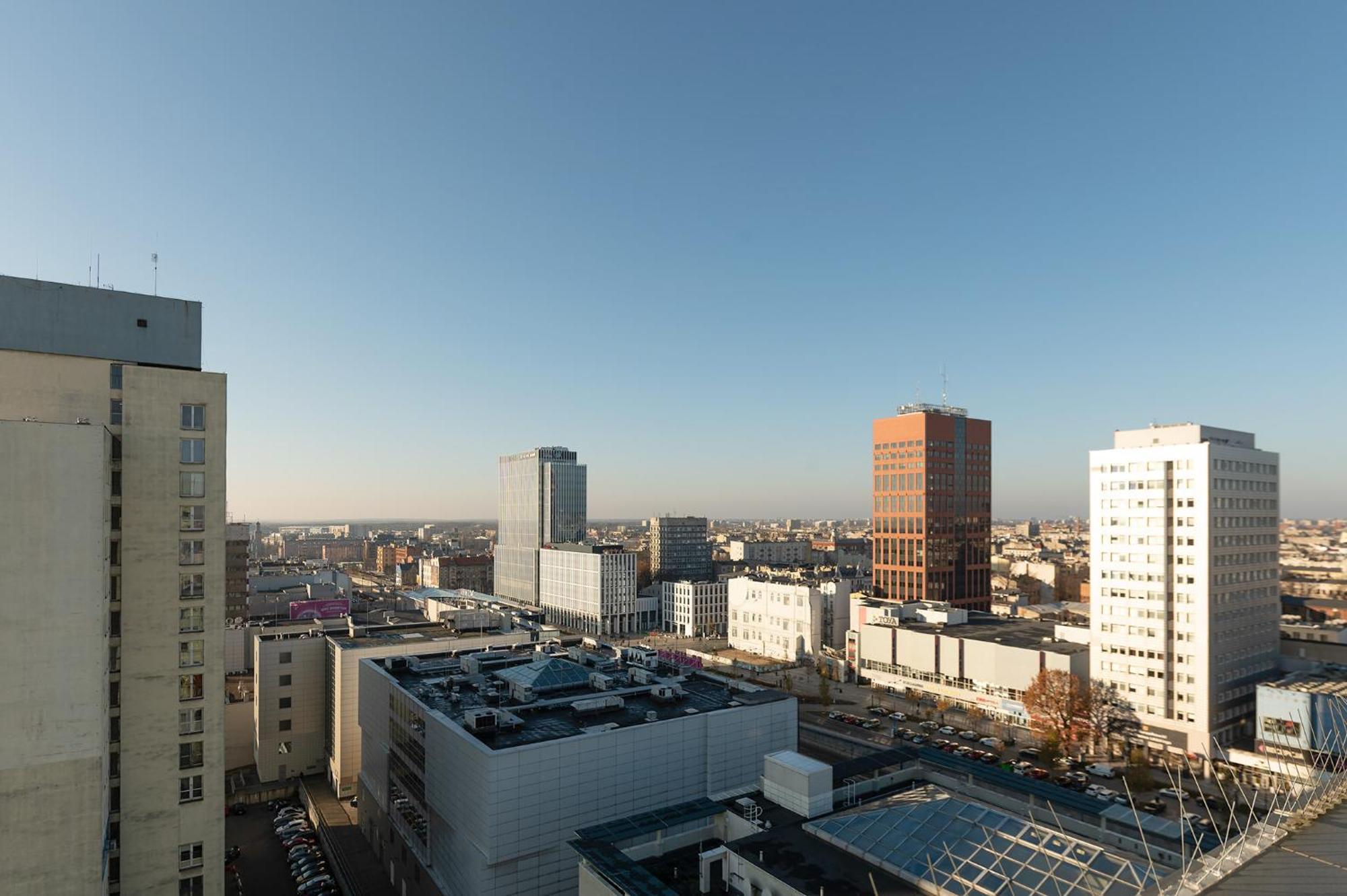 Panorama Downtown By Pinpoint Apartment